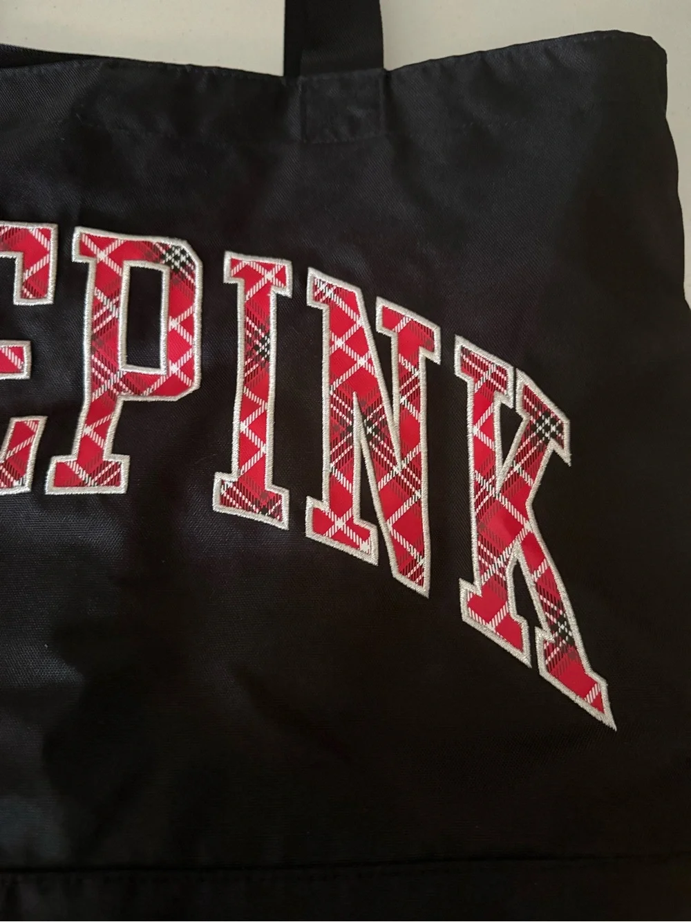 Victoria’s Secret PINK Weekender Tote Plaid “LOVE PINK” Logo Black Large Zipper